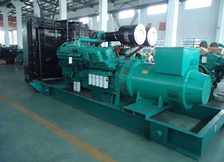 浦东800kw康明斯柴油发电机组
